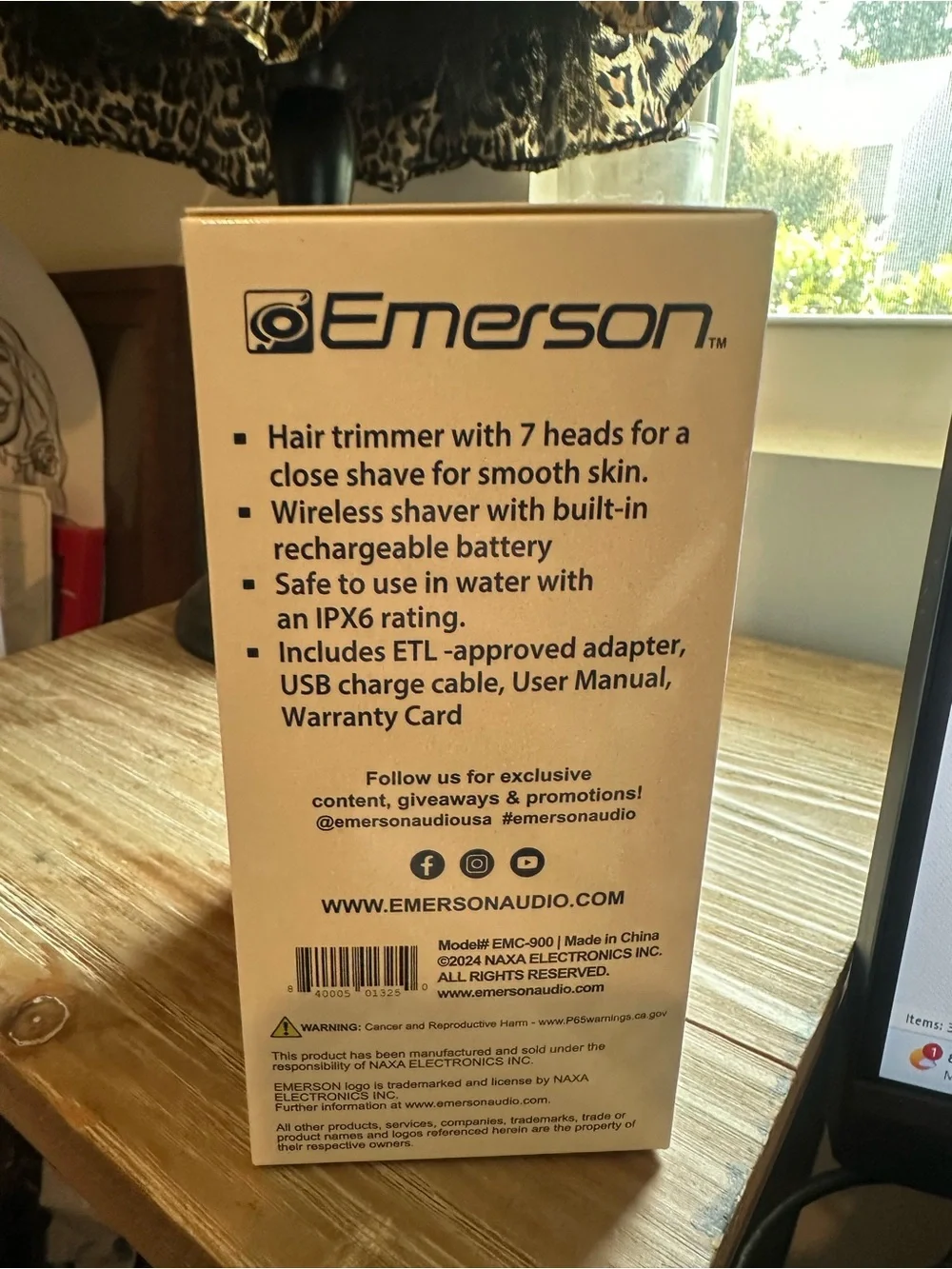 Emerson Clear 7-Head Shaver - Transparent Design